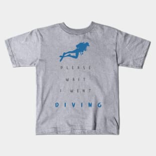 underwater diver sea depth passion snorkeling Kids T-Shirt